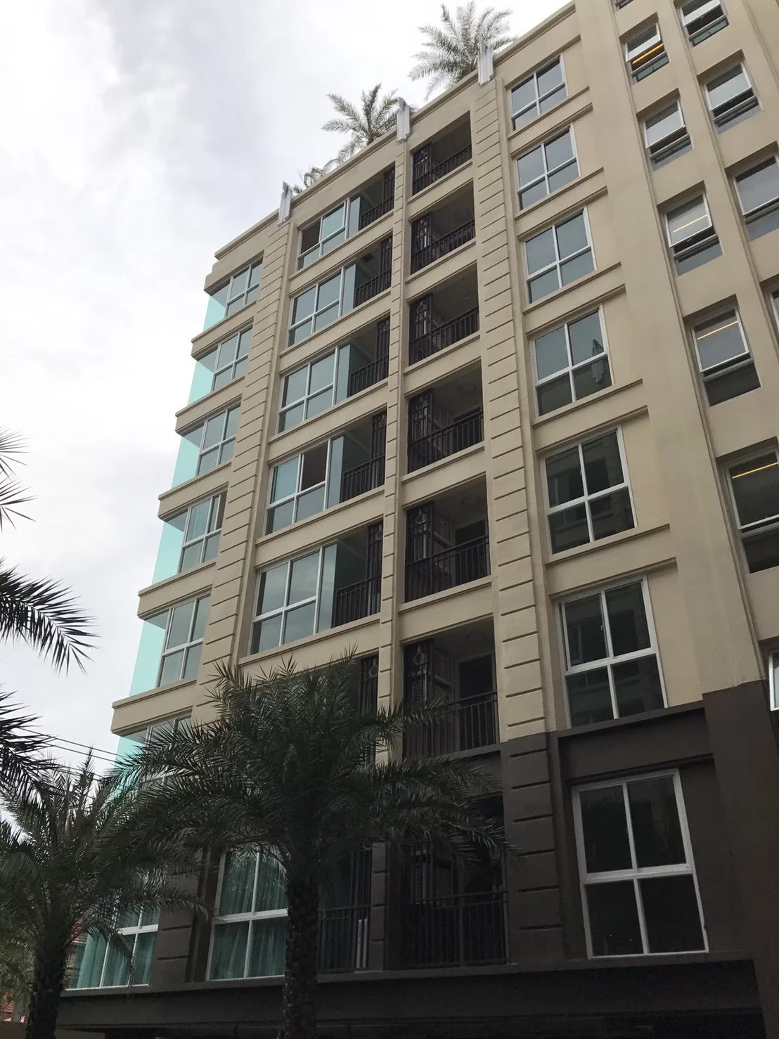 The Light New York Condominium