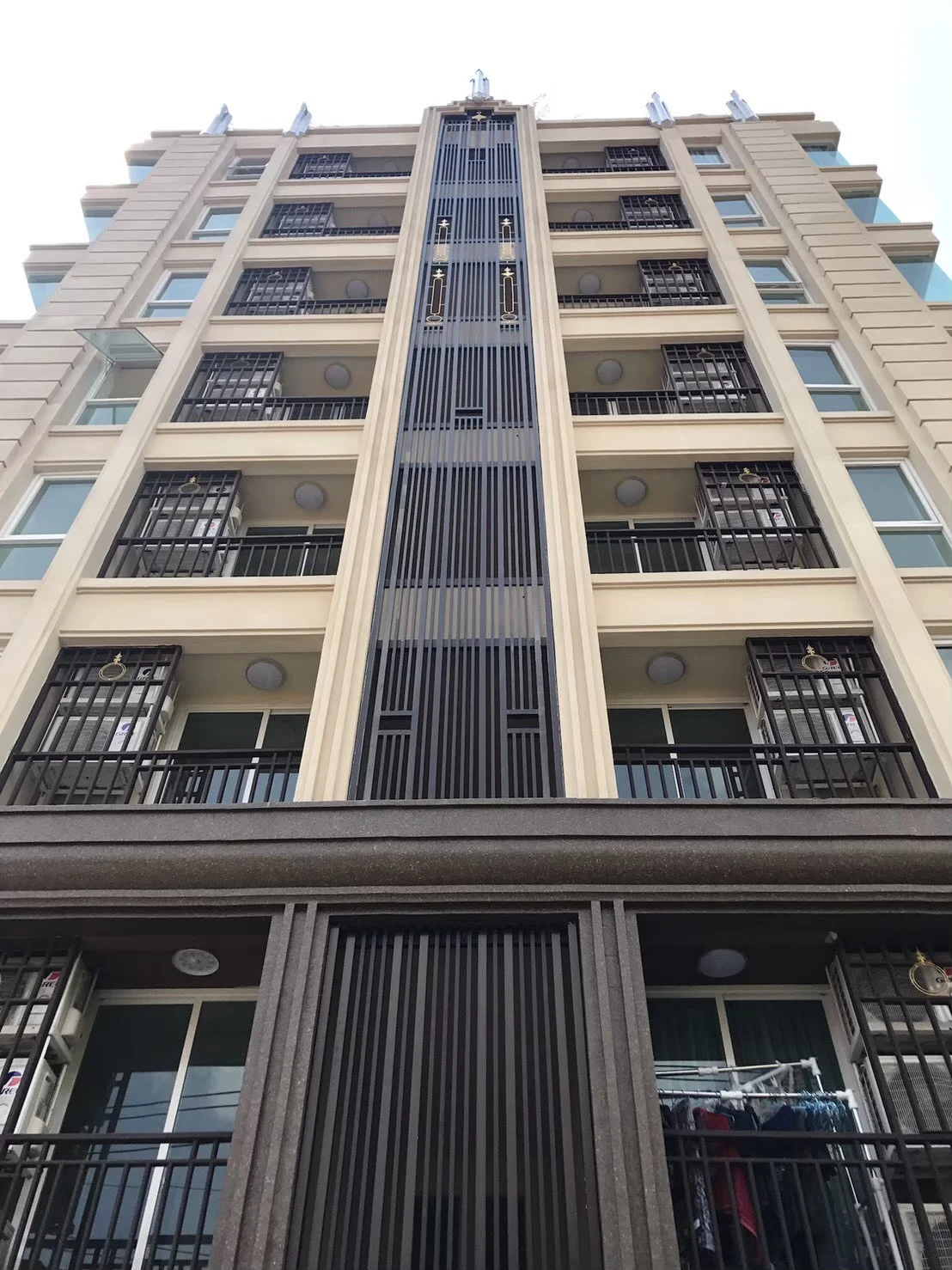 The Light New York Condominium